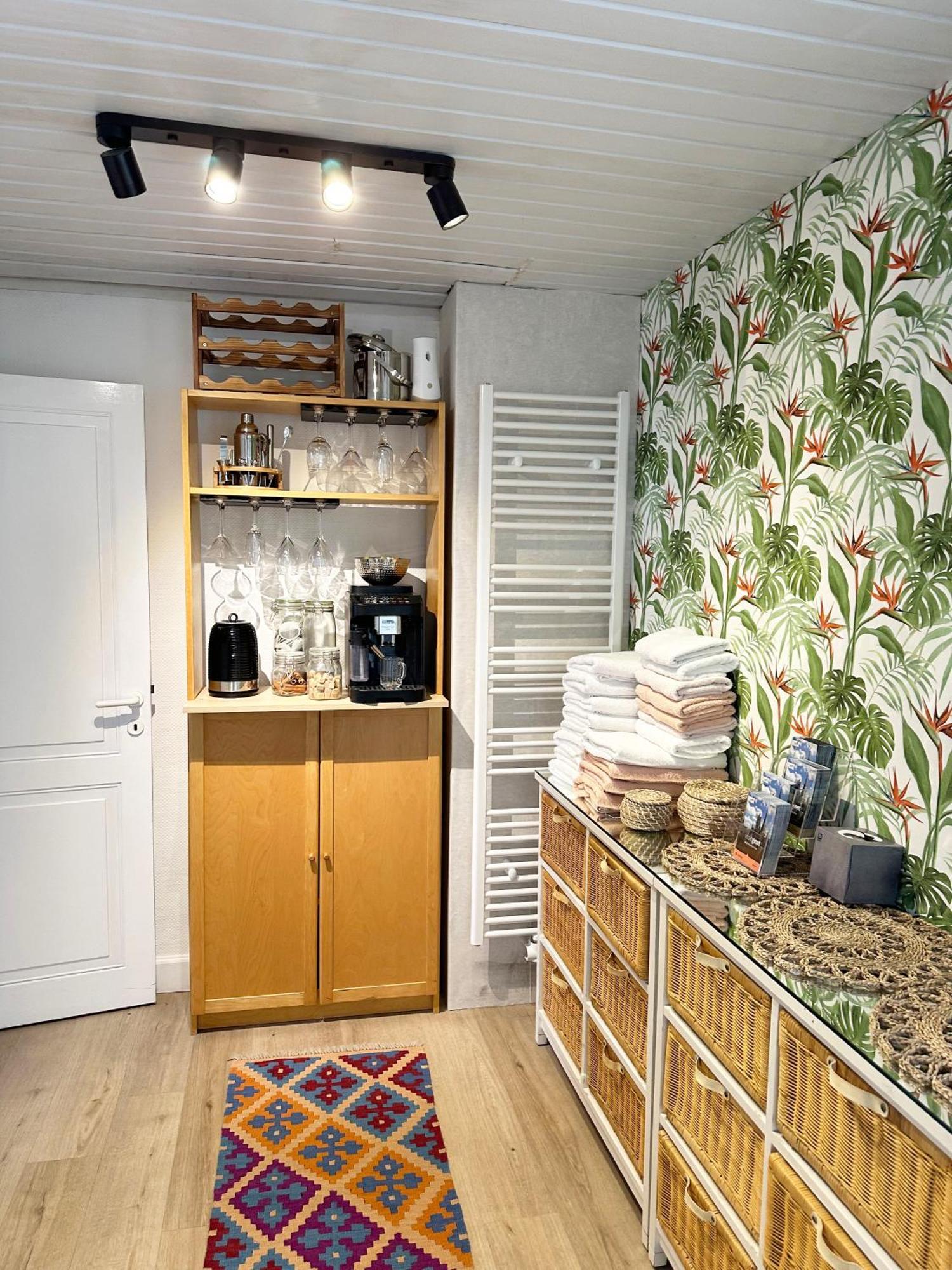 Large Quiet Whole House Near Historic Gent Centre Βίλα Εξωτερικό φωτογραφία