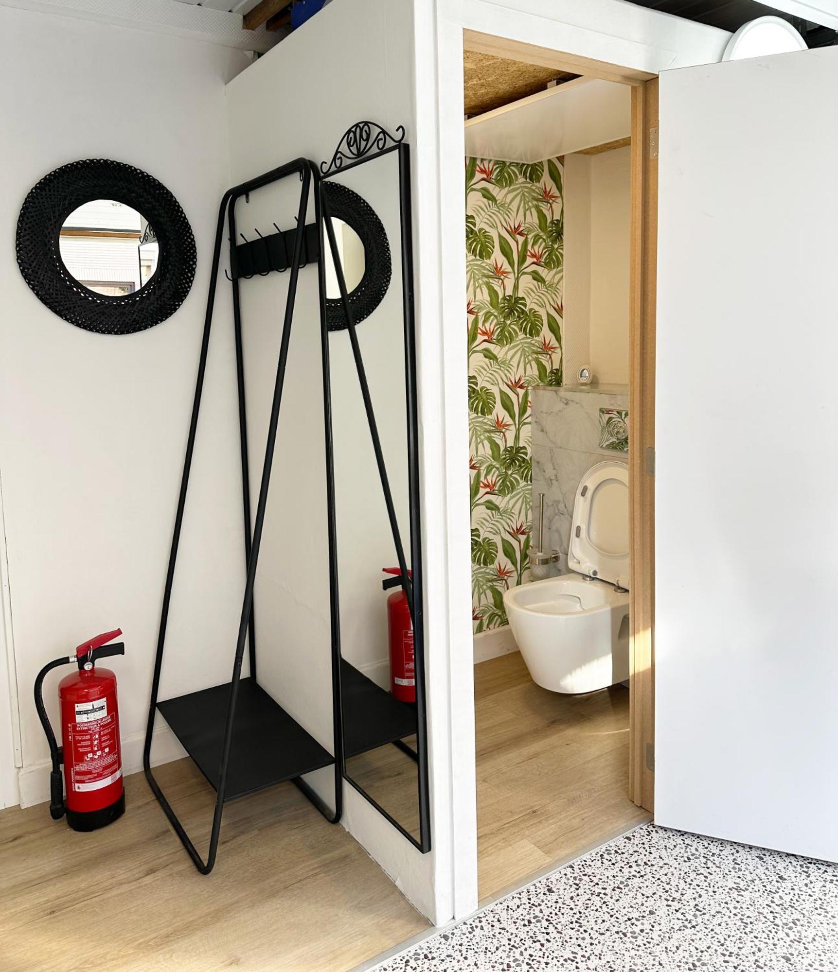 Large Quiet Whole House Near Historic Gent Centre Βίλα Εξωτερικό φωτογραφία